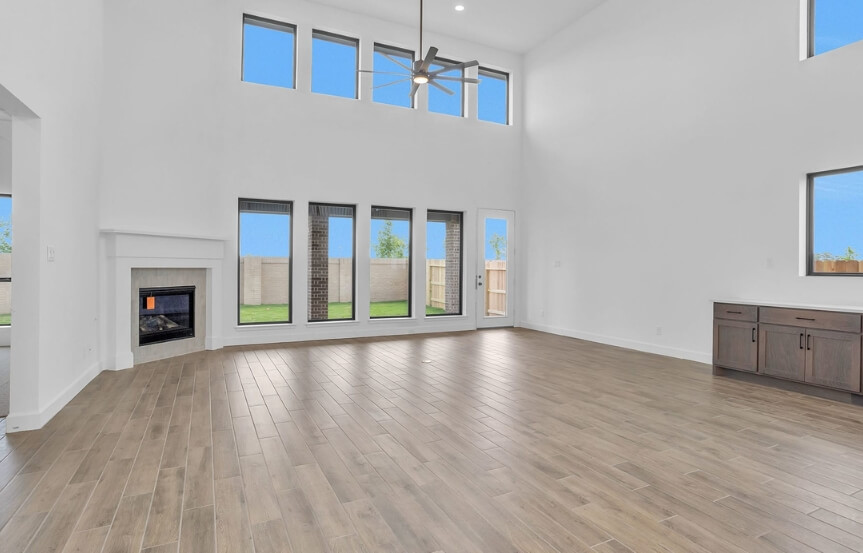2811 Pathway Crest Interior 2